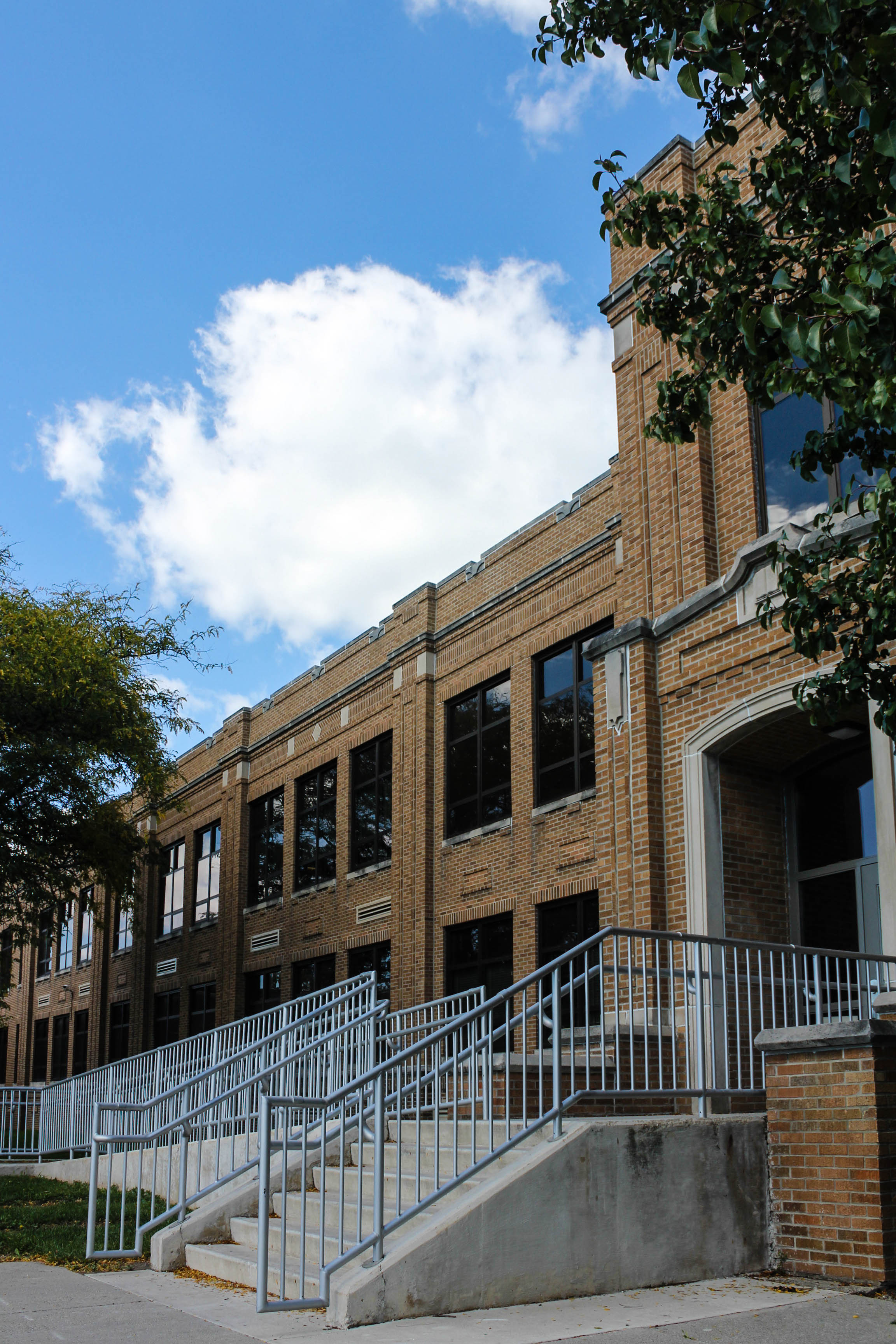 HARRISON HILL ELEMENTARY SCHOOL